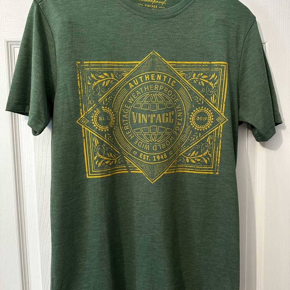 Weatherproof Vintage Mens Small Green Graphic T-Shirt Authentic Vintage Logo NWT